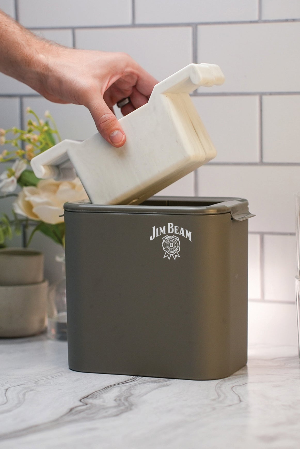 Customizable Clear Ice Maker