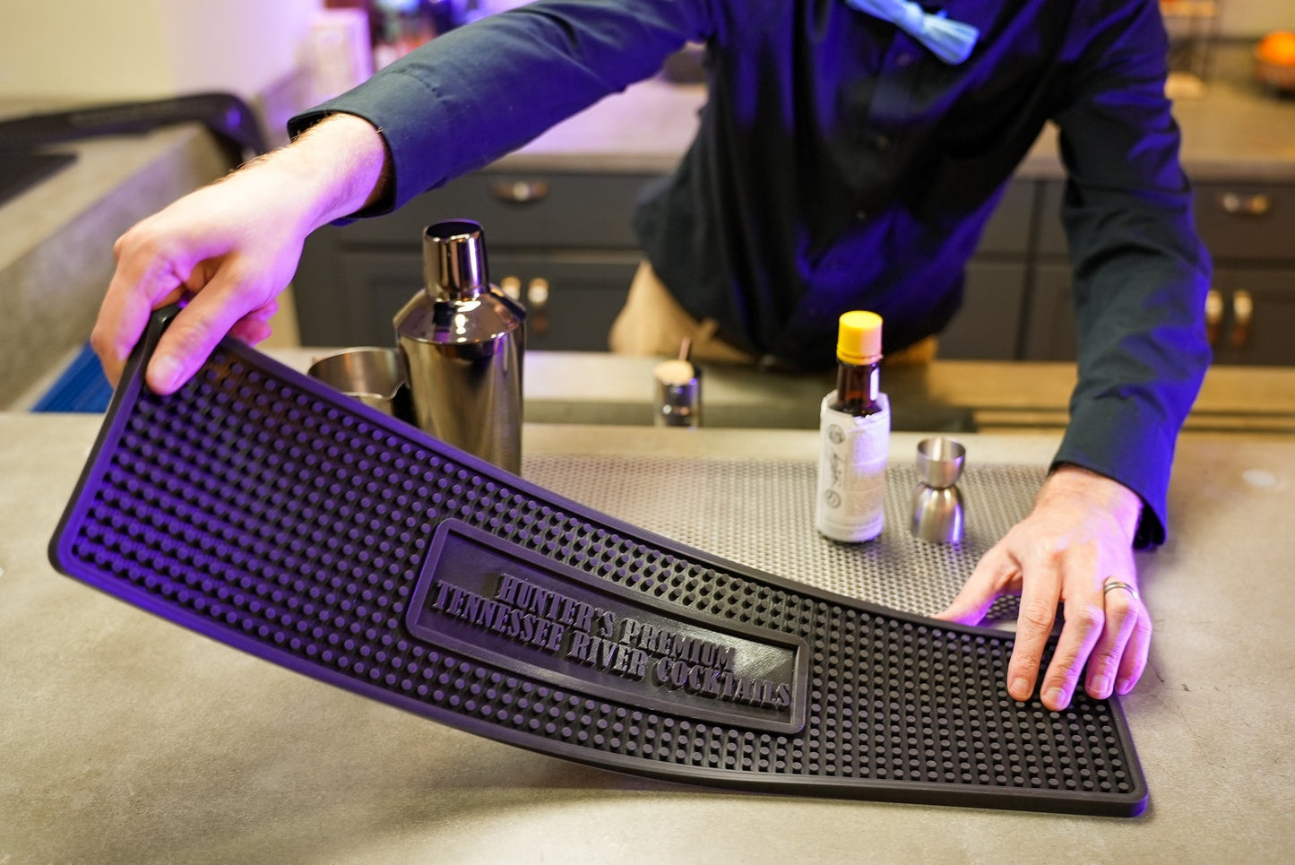 Customizable Silicone Bar Mat